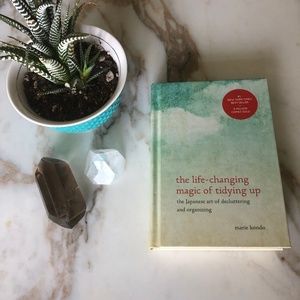 📚3 for $15: The Life-Changing Magic of Tidying Up